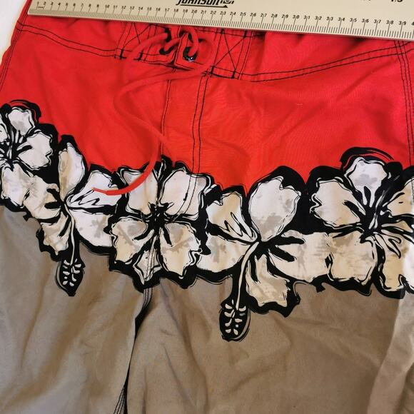 Mossimo Mens Summer Board Shorts size 32, Red, Multi Color, Aloha - Picture 2 of 11